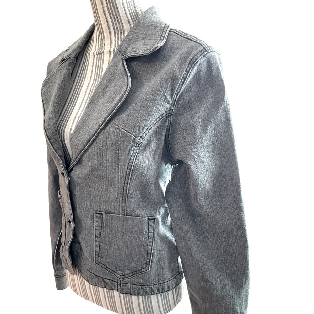 Vibrant denim jacket, size L, cotton/spandex, lots of detailing, no stains